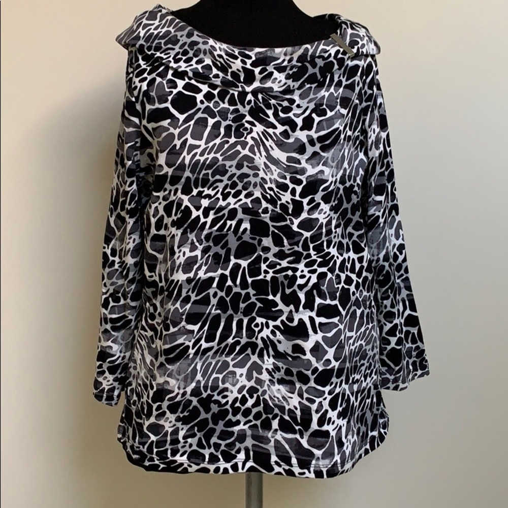 Rafaella Shirt Top-Gray Black White Leopard Print Pattern-Round Neck-Cotton-L